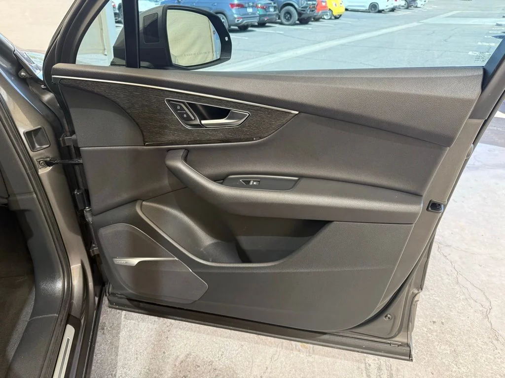 Used 2020 Gray Metallic Audi 45 Premium Plus quattro image 11
