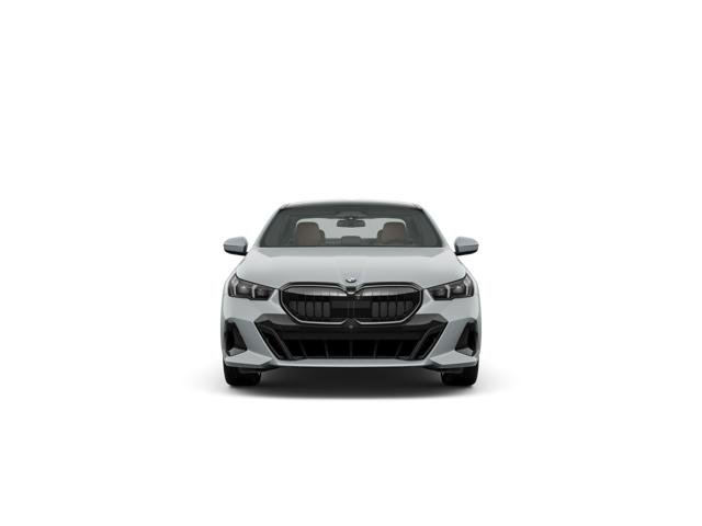 New 2027 Brooklyn Grey Metallic BMW 530i xDrive image 2