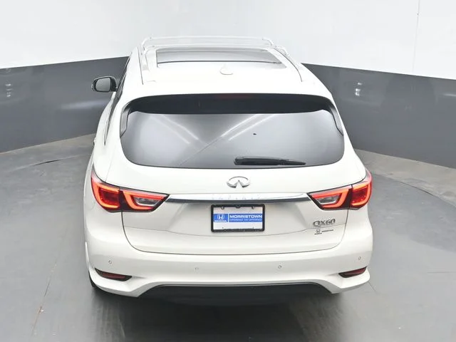 Used 2017 Majestic INFINITI Base image 40
