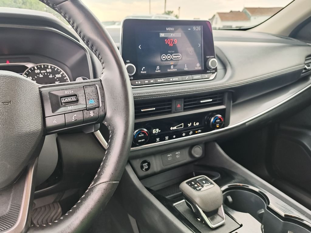 Used 2025 Gray Nissan SV image 20