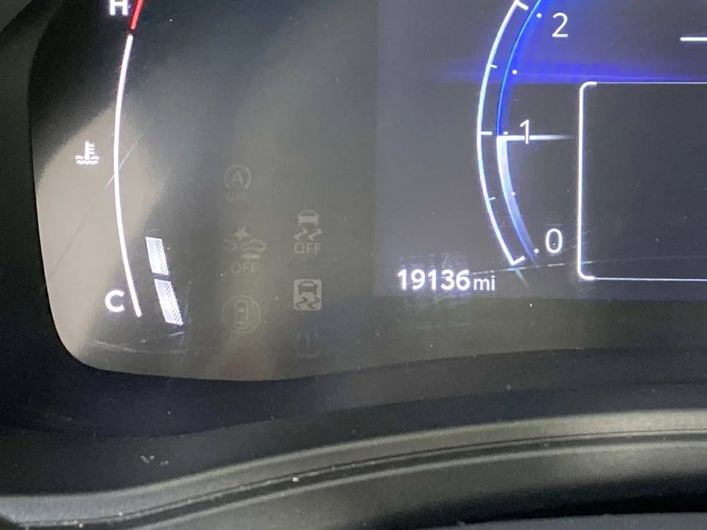 Used 2024 Pearl Toyota XLE image 17