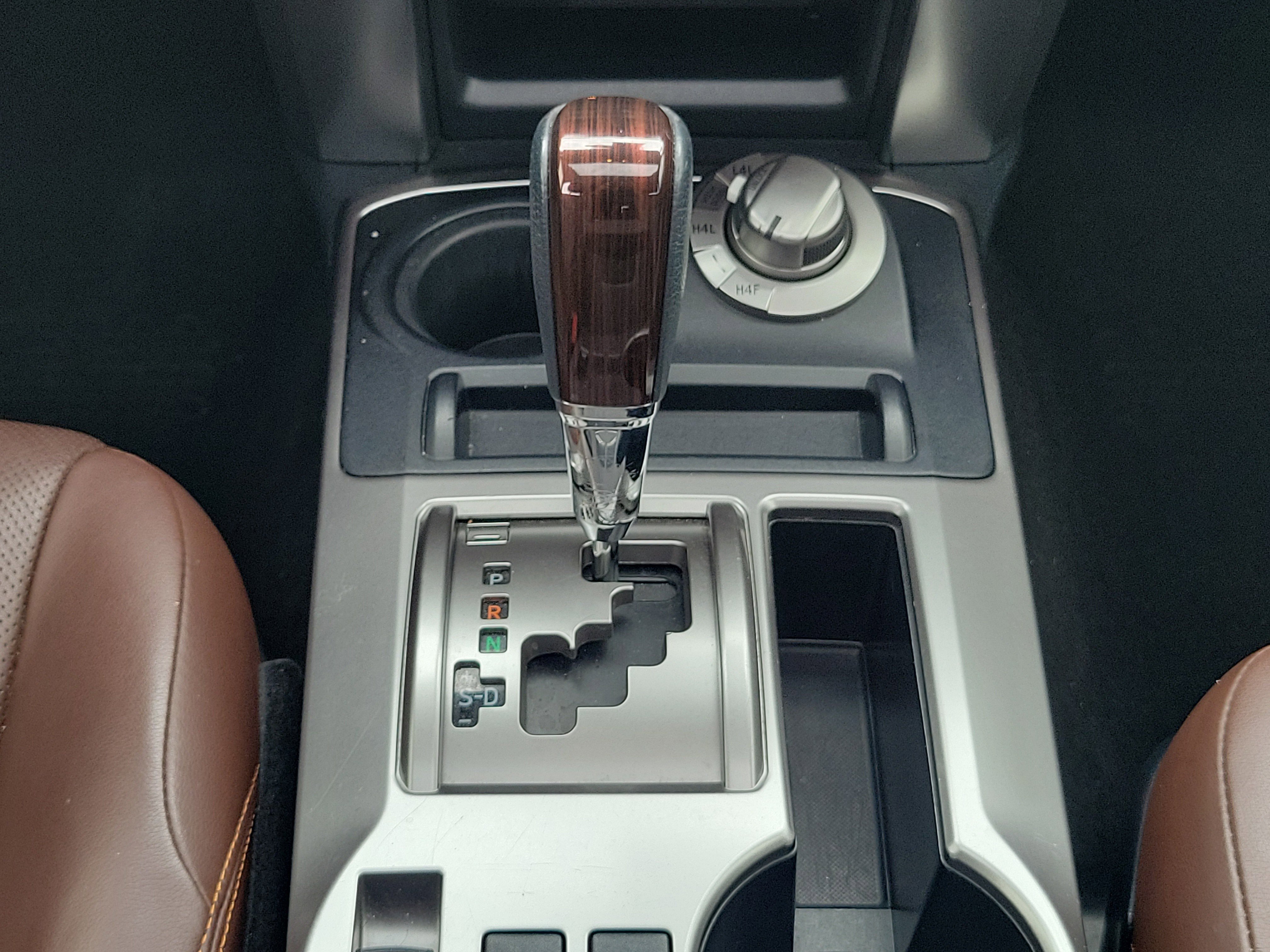 Used 2024 Pearl Toyota Limited image 18