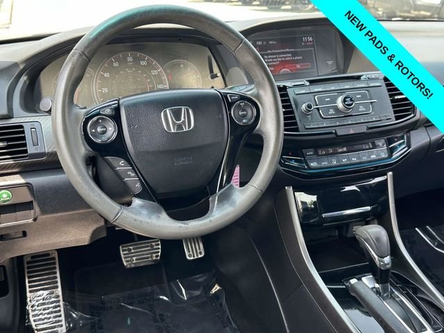 Used 2017 Blue Honda Sport image 2