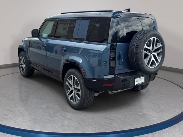 New 2026 Tasman Blue Land Rover X-Dynamic SE image 7