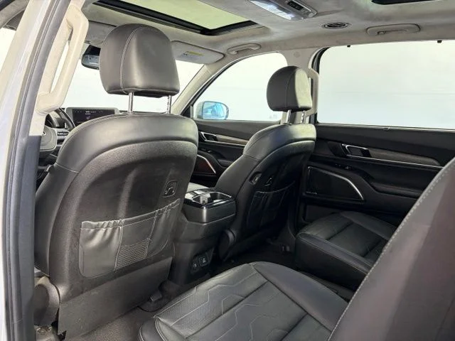 Used 2021 Gray Kia SX image 37