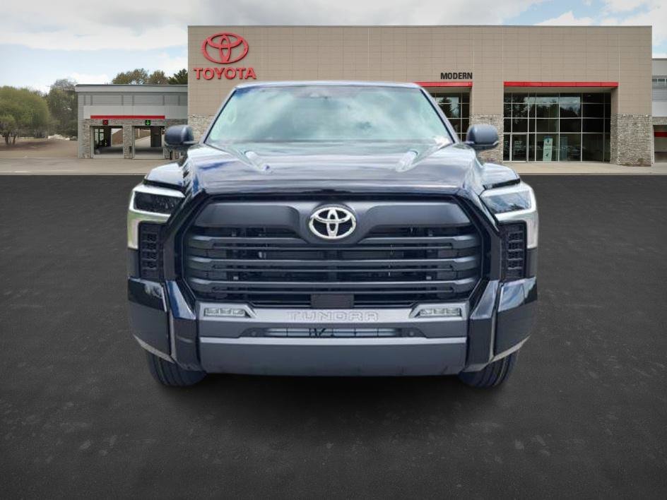 New 2024 Midnight Black Met Toyota SR5 image 3