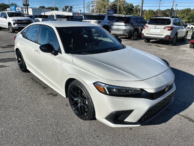 Used 2023  Honda Sport image 12