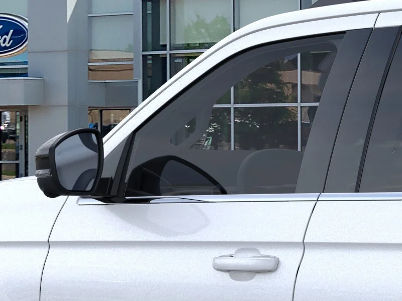 New 2026 Star White Metallic Tri-Coat Ford MAX Platinum® image 20