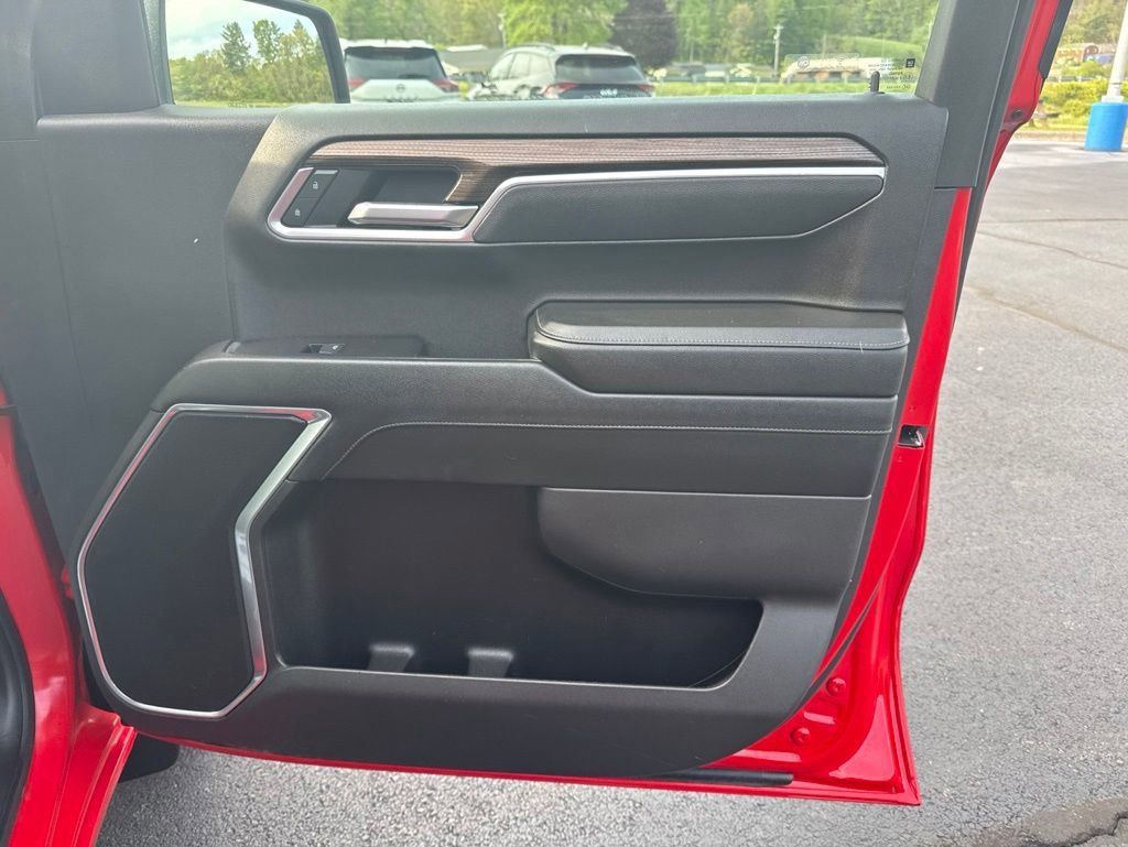 Used 2025 Red Hot Chevrolet LT image 37