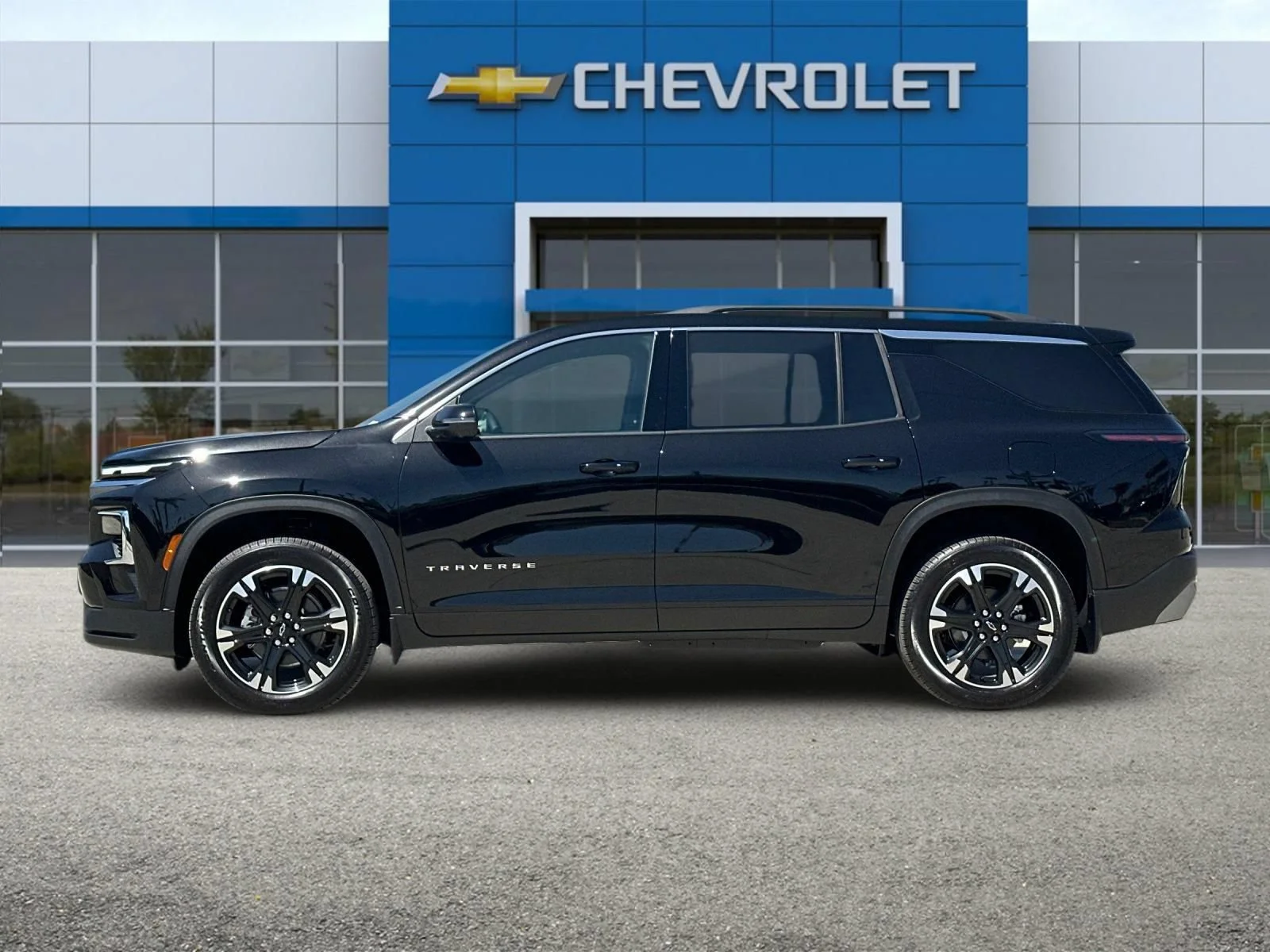 2027 Chevrolet Traverse LT - Photo 7