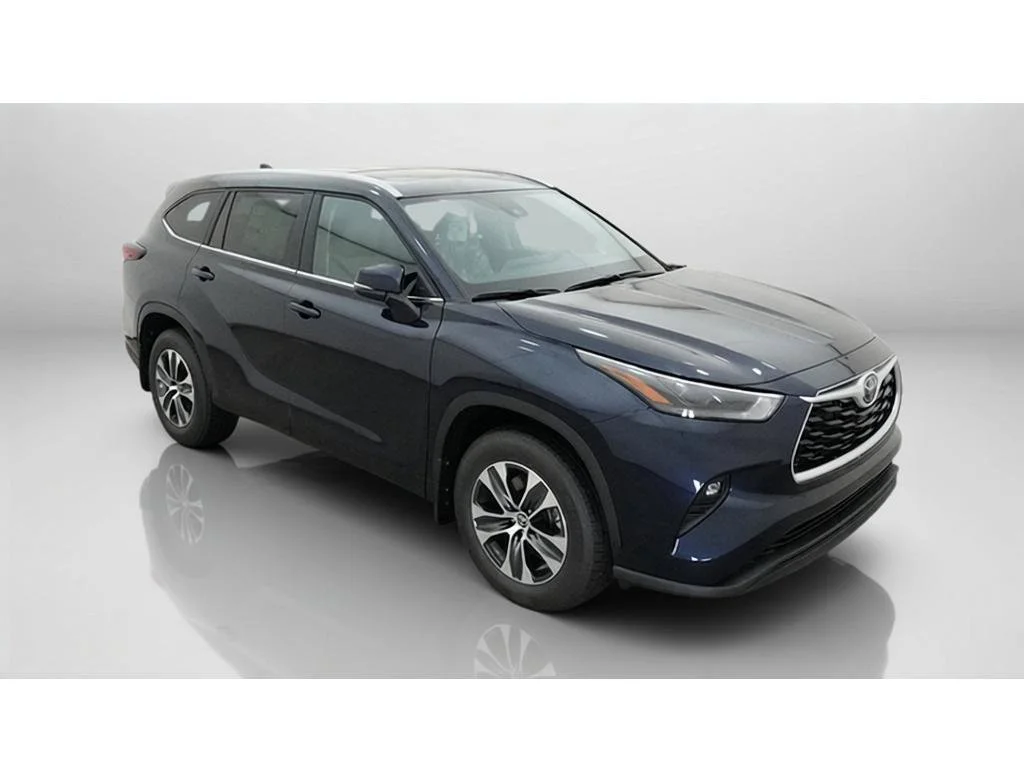 New 2026 Blueprint Toyota XLE image 13