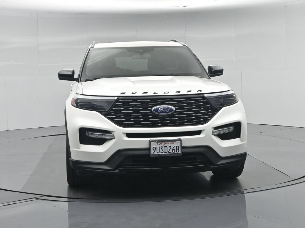Certified Used 2024 White Ford ST-Line image 32