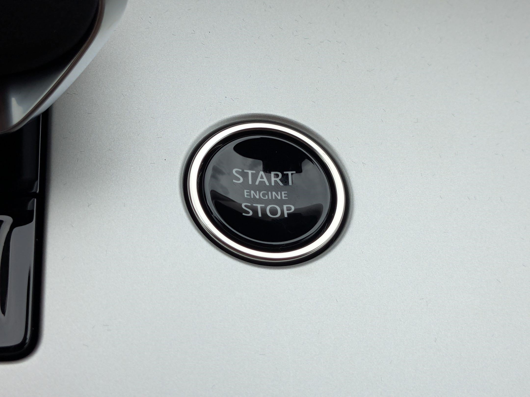 New 2026 Santorini Black Land Rover P530 SE image 19