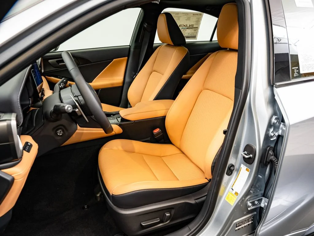 New 2026 Iridium Lexus F SPORT DESIGN AWD image 23