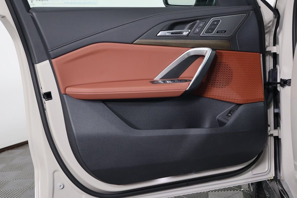 New 2026 Dune Grey Metallic BMW xDrive28i image 7