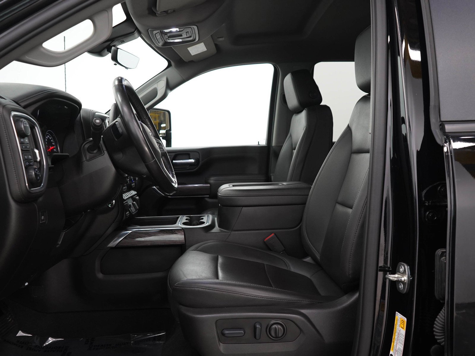 Used 2022 Black Chevrolet LTZ image 24