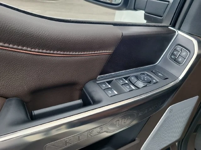 New 2026 White Metallic Ford King Ranch image 17