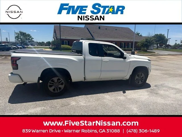 Used 2025 White Nissan SV image 6