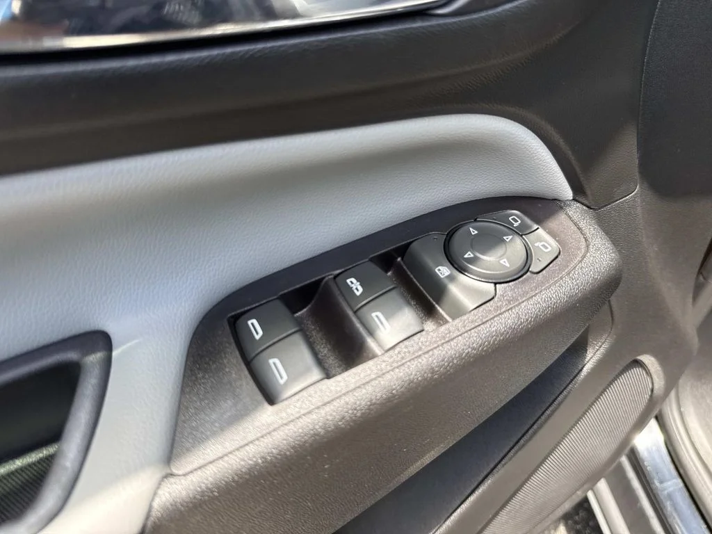 Used 2020 Black Chevrolet LS image 22