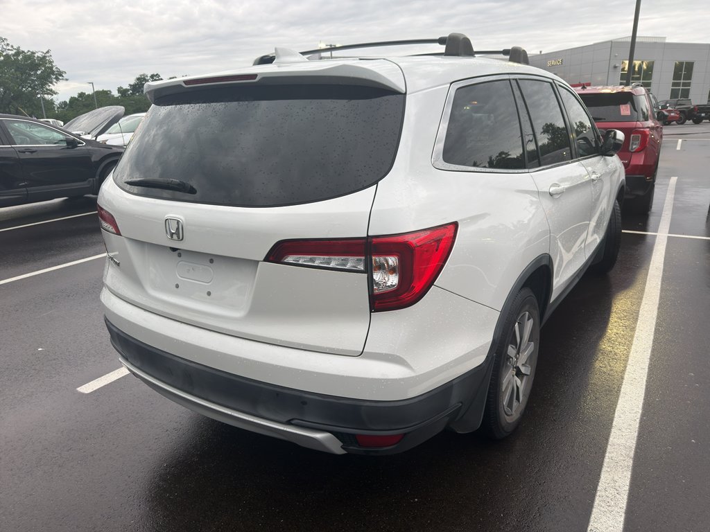 Used 2020 Platinum White Pearl Honda EX-L image 4
