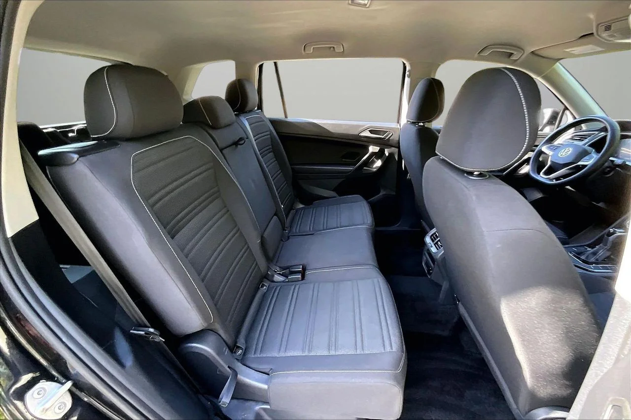 Certified Used 2023  Volkswagen 2.0T S image 23