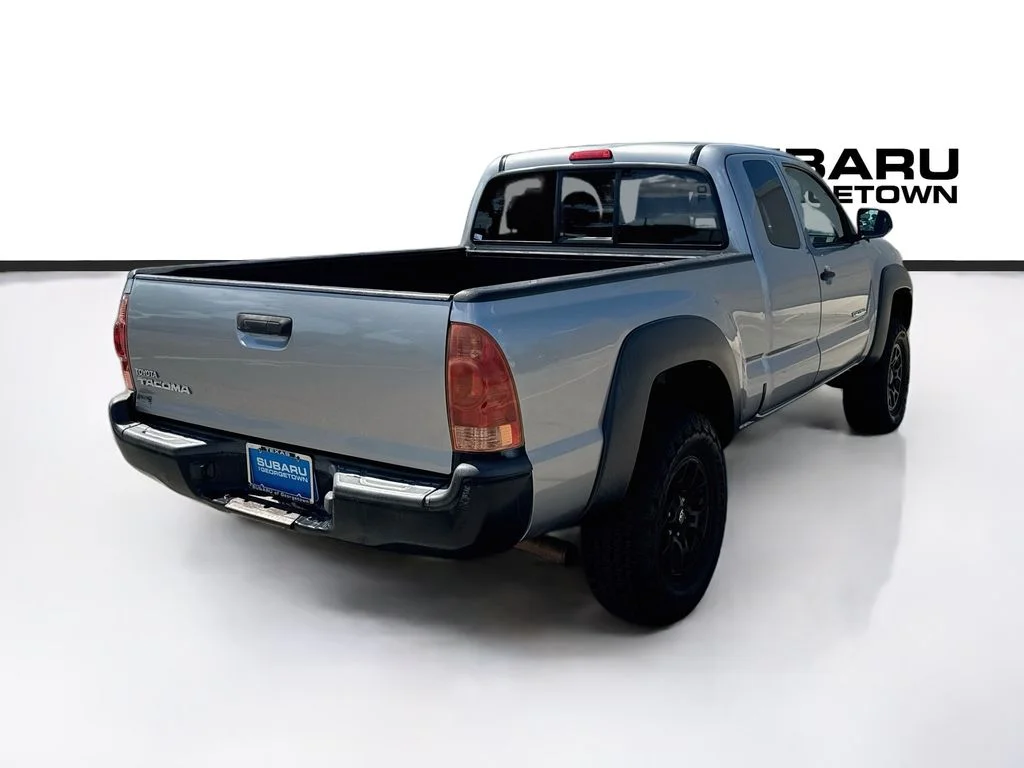 Used 2014 Silver Toyota Base image 7