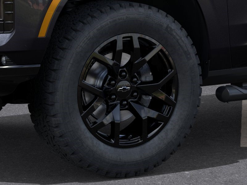 2027 Chevrolet Tahoe Z71 - Photo 9
