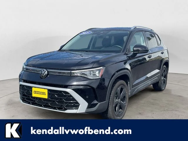 2025 Volkswagen Taos 1.5T SEL 4Motion's photo