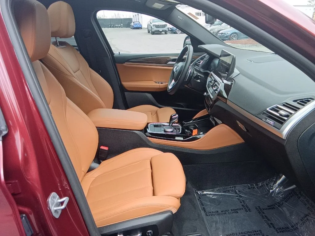 Certified Used 2025 Aventurin Red Metallic BMW xDrive30i image 22