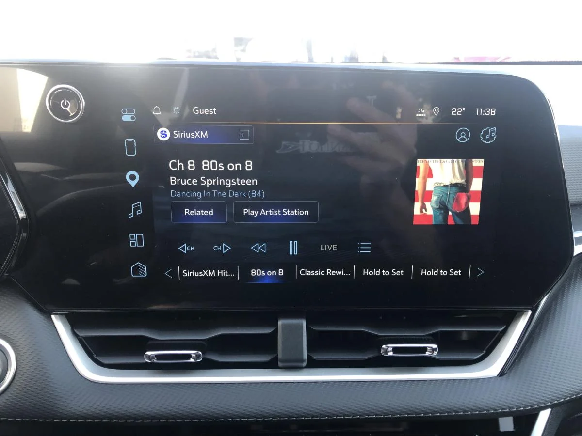 New 2027 Grey Chevrolet Awd 4dr Lt 2lt image 15