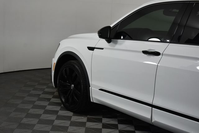 Used 2021 White Volkswagen 2.0T SE R-Line Black image 7