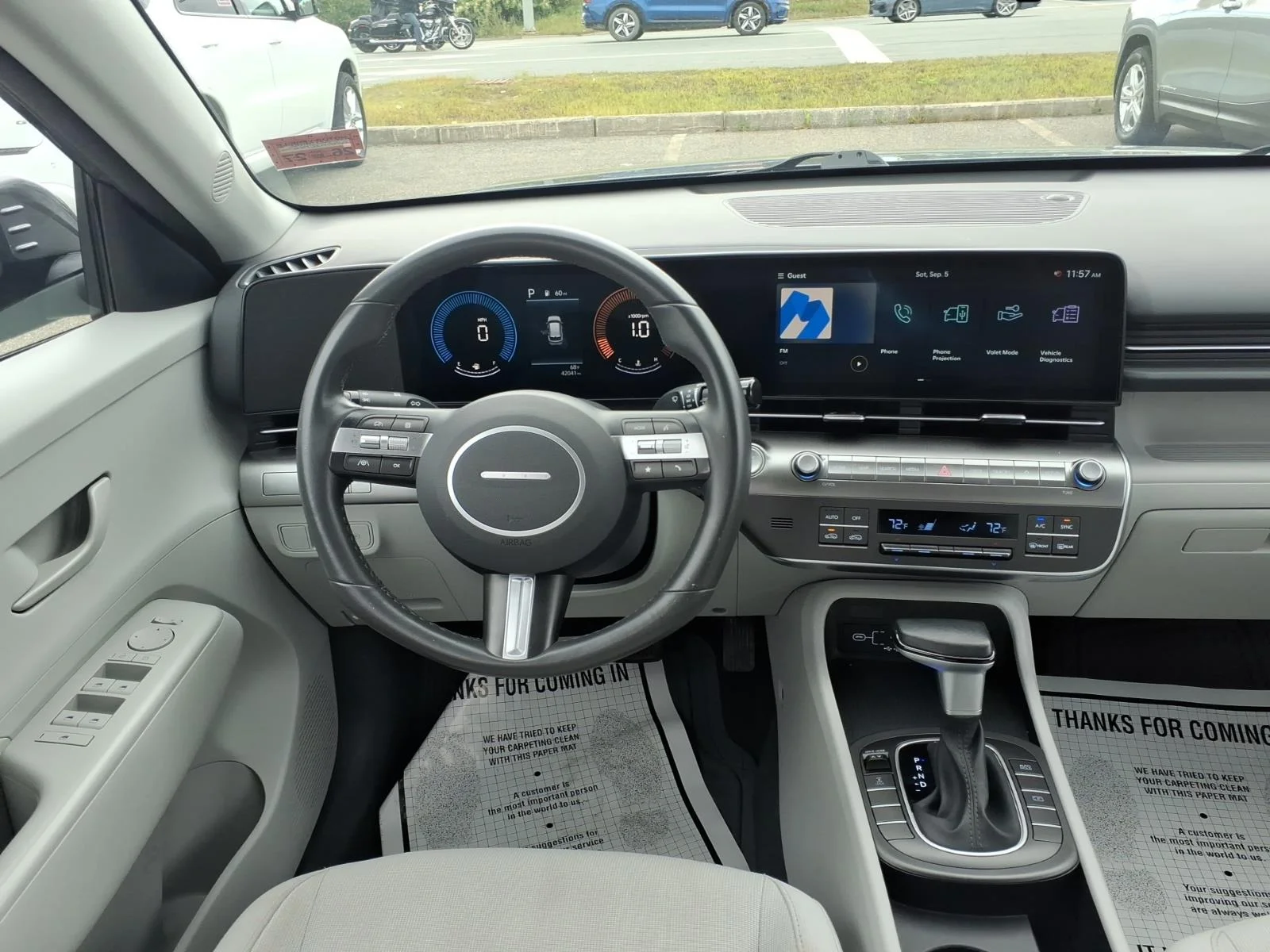 Used 2025 Gray Pearl Hyundai SEL image 17