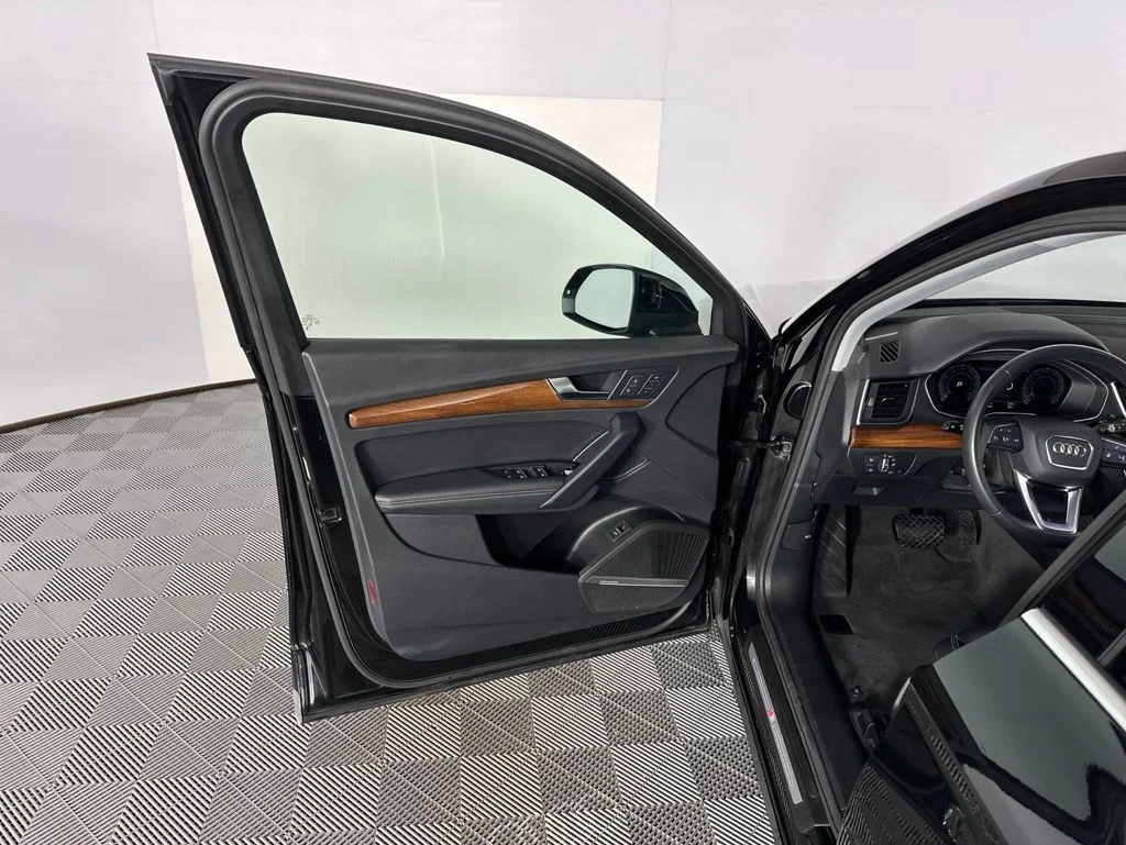 Used 2023 Black Audi 45 S line Premium image 18