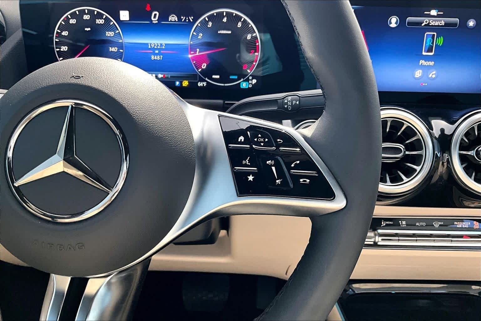2025 Mercedes-Benz GLA GLA250 - Photo 25
