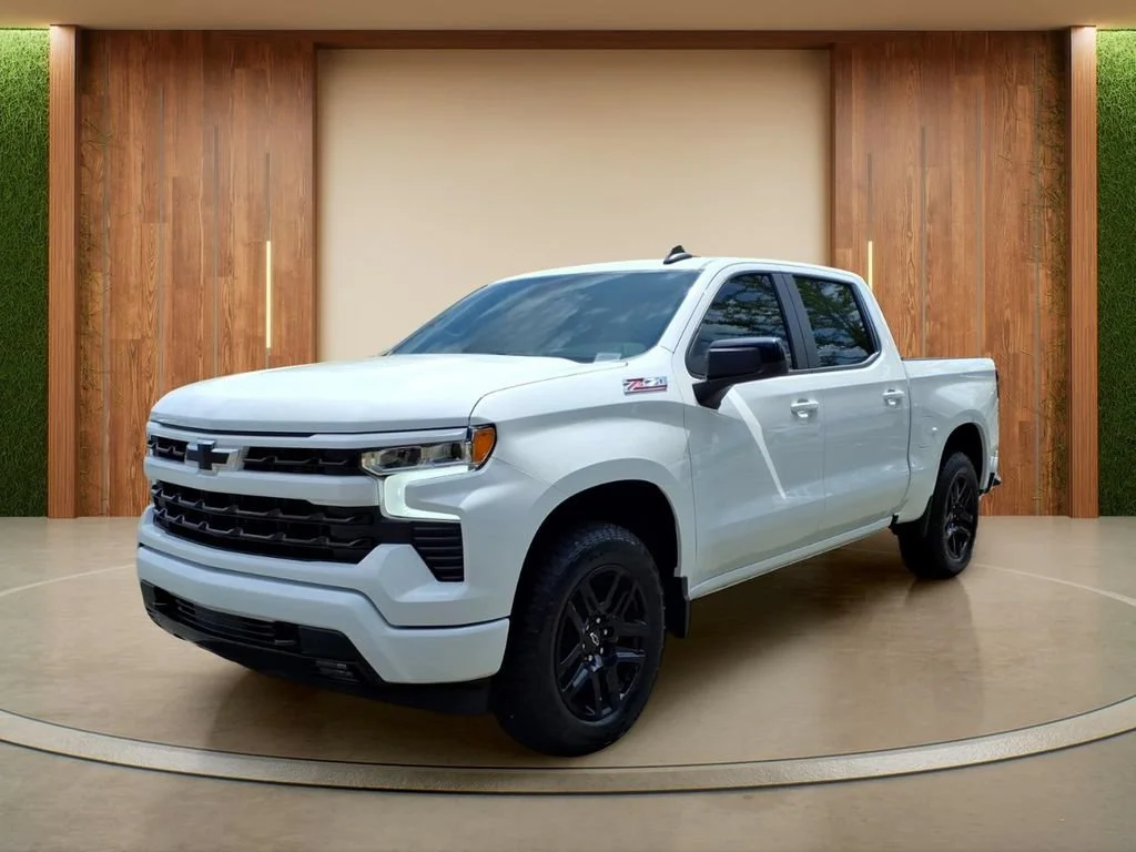 New 2026 Summit White Chevrolet RST image 26