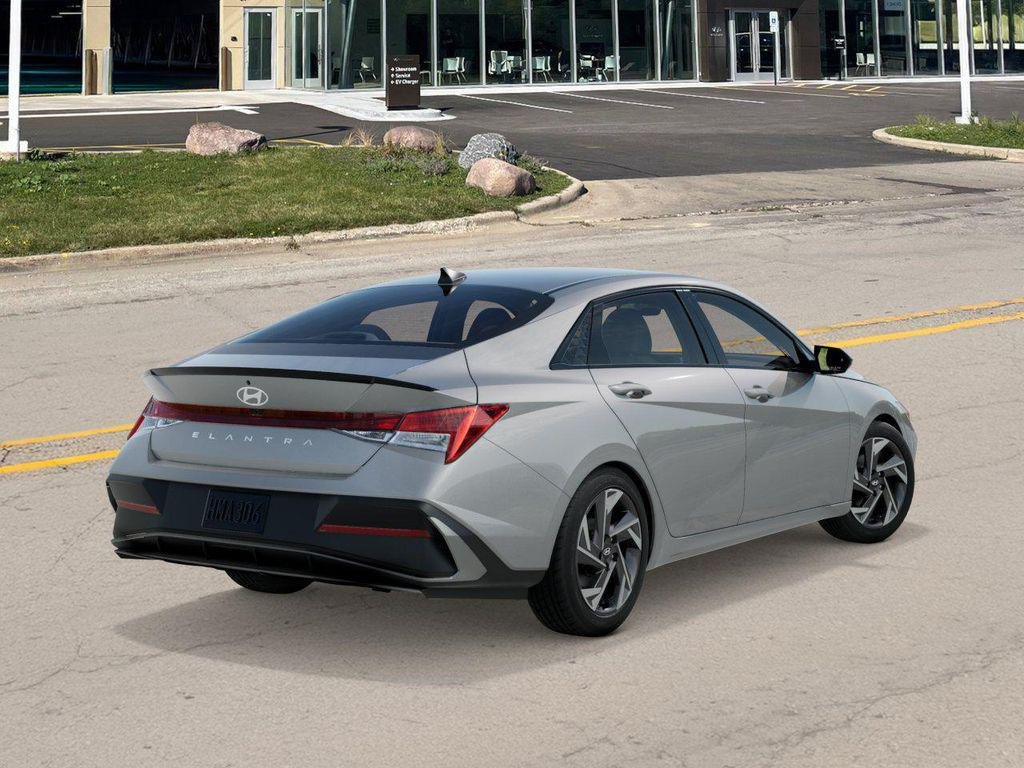 New 2026 Silver Hyundai SEL Sport Premium image 4