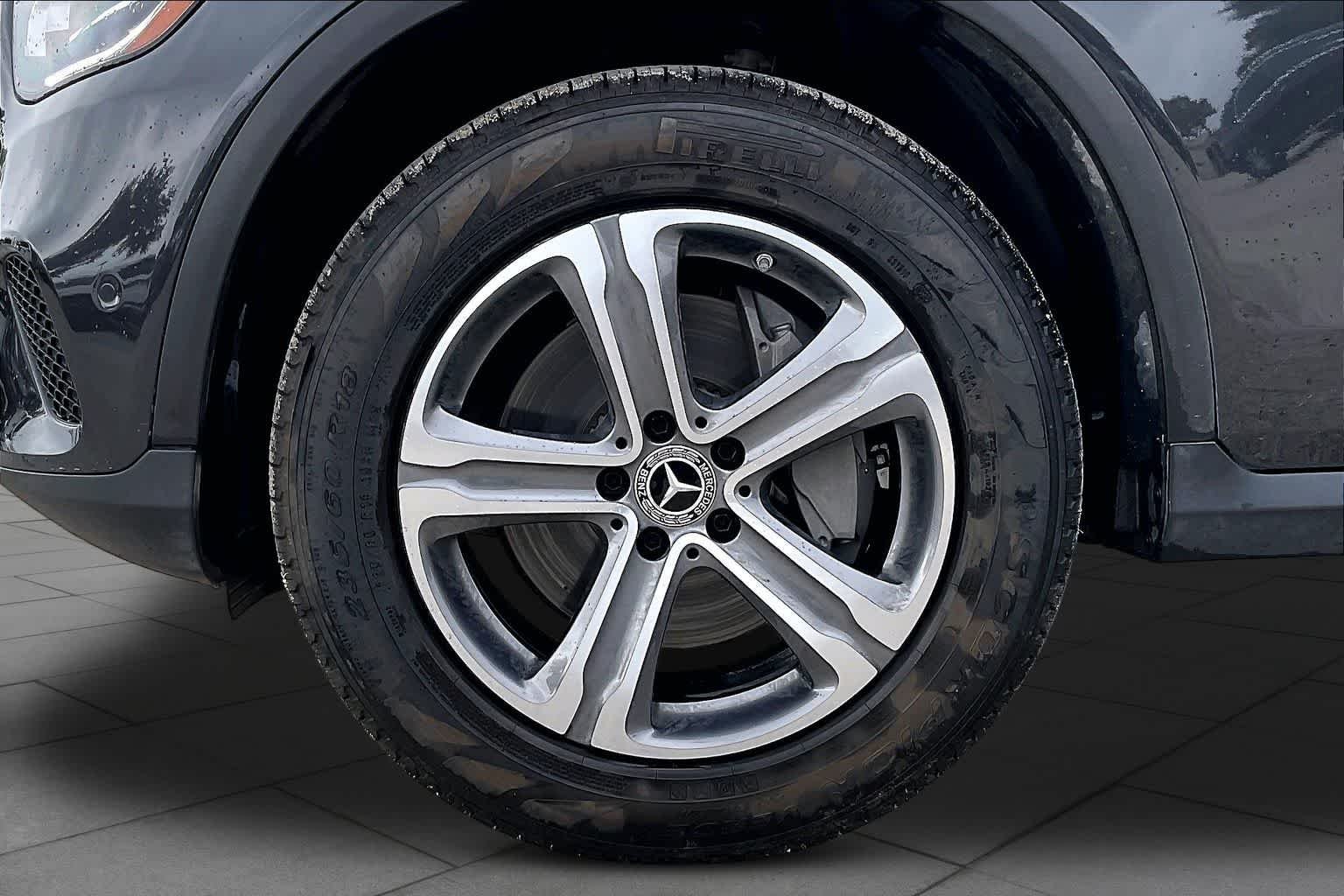 Certified Used 2021 Graphite Grey Metallic Mercedes-Benz GLC 300 image 11