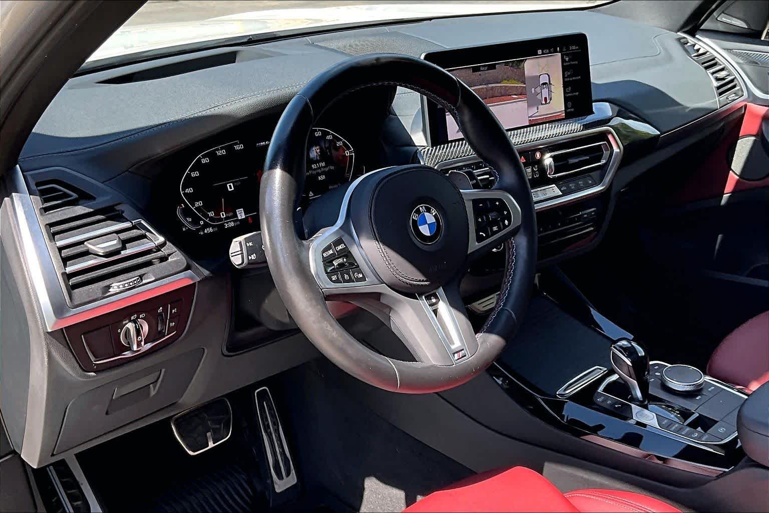 Used 2024 Alpine White BMW M40i image 4