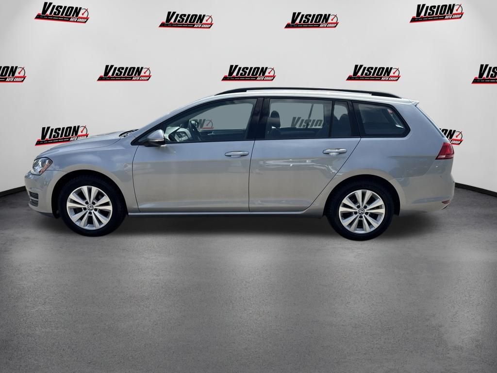 Used 2017 Silver Volkswagen S image 9