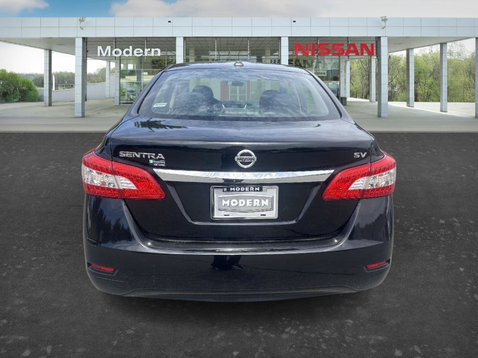 Used 2015 Super Black Nissan SV image 4