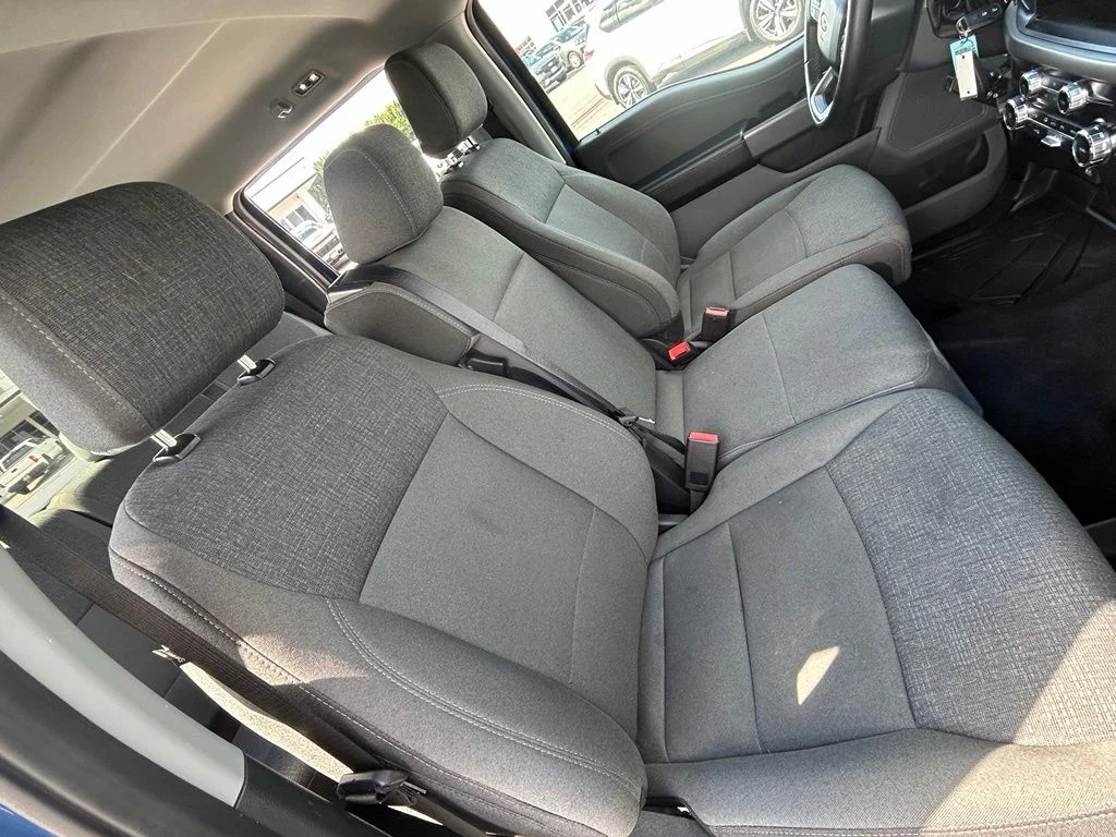 Used 2024 Blue Ford XLT image 44