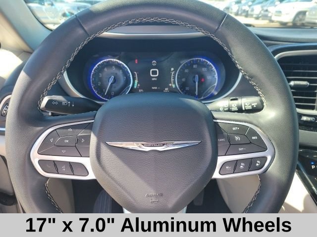 Used 2023 White Chrysler Touring L image 12