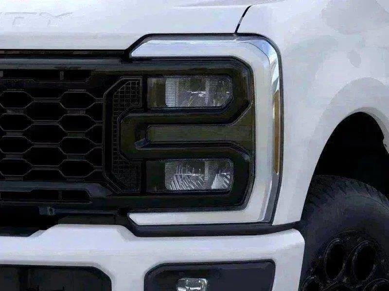 New 2026 Star White Ford Lariat image 62