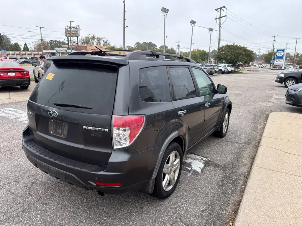 Used 2010 Gray Subaru 2.5X image 7