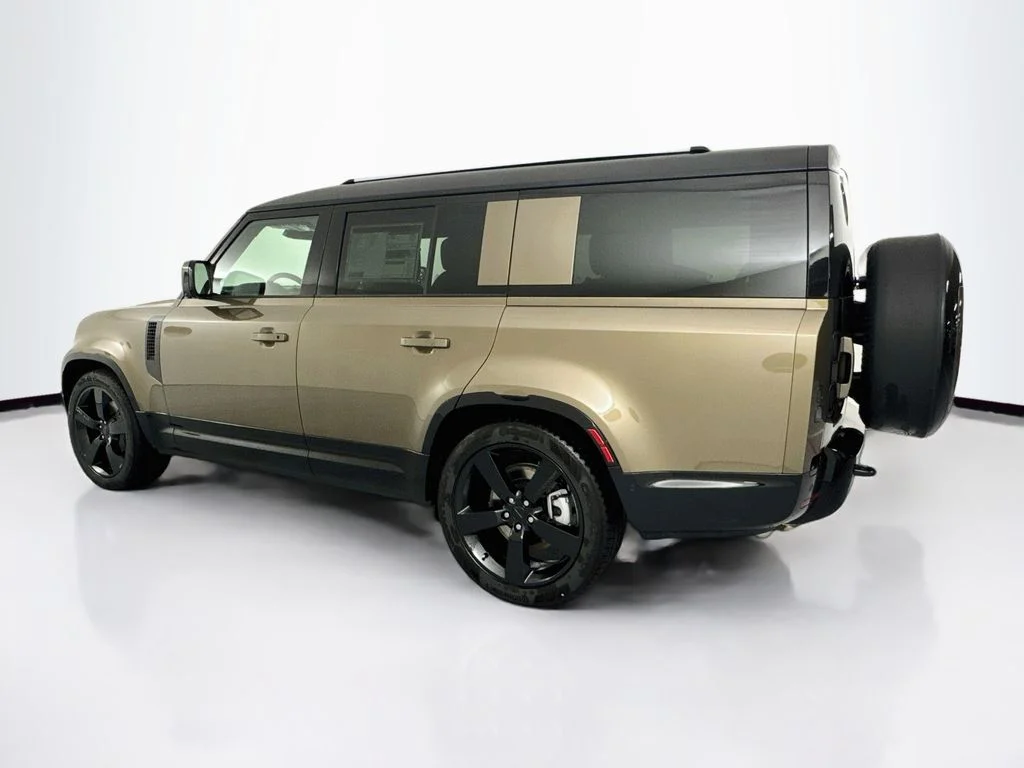 New 2026 Gondwana Stone Land Rover X-Dynamic SE image 7
