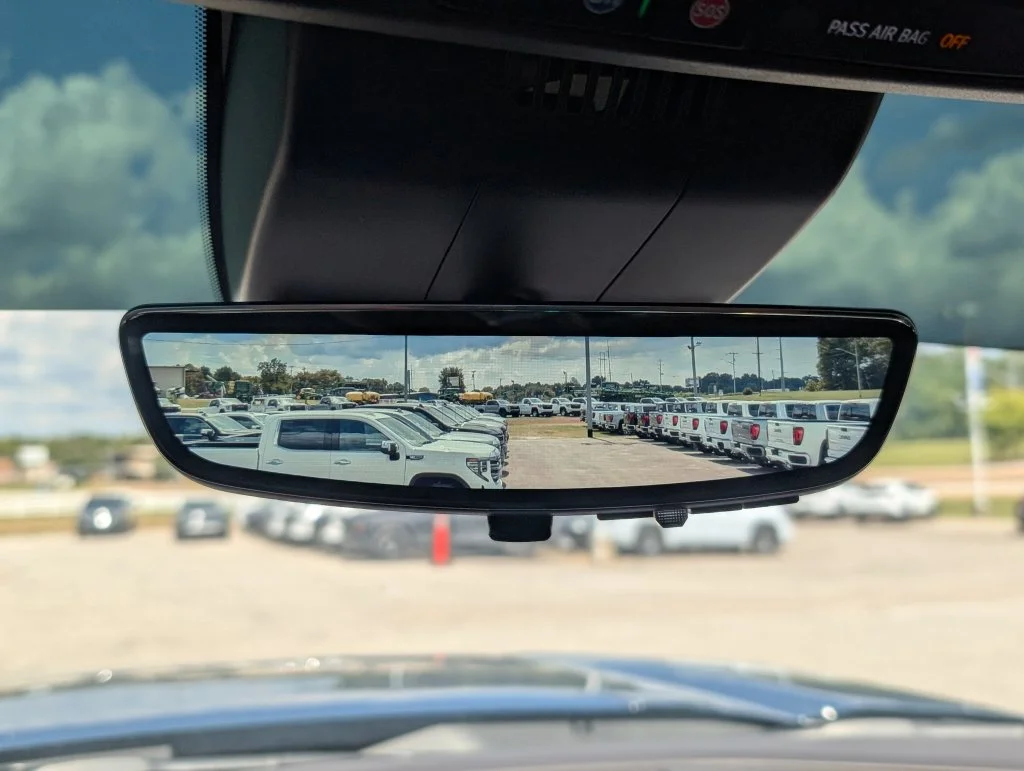 Used 2026 Blue GMC Denali image 33