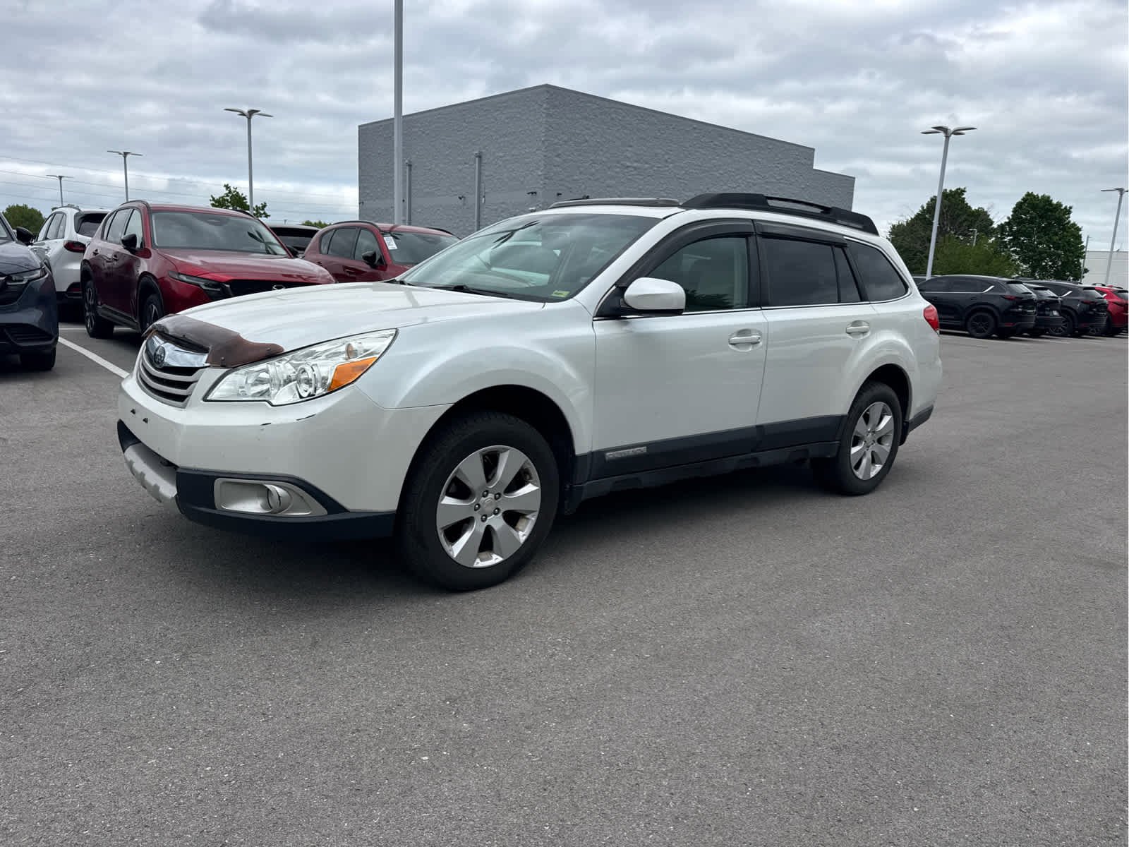 Used 2011 Subaru Outback I Limited with VIN 4S4BRCKCXB3368755 for sale in Kansas City