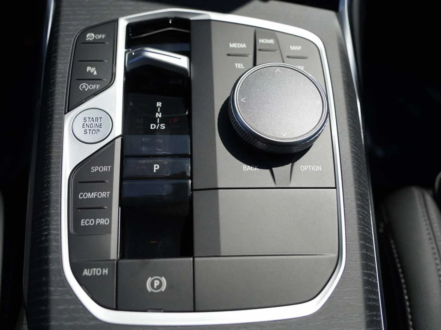 New 2026 Skyscraper Grey Metallic BMW 330i NA image 23