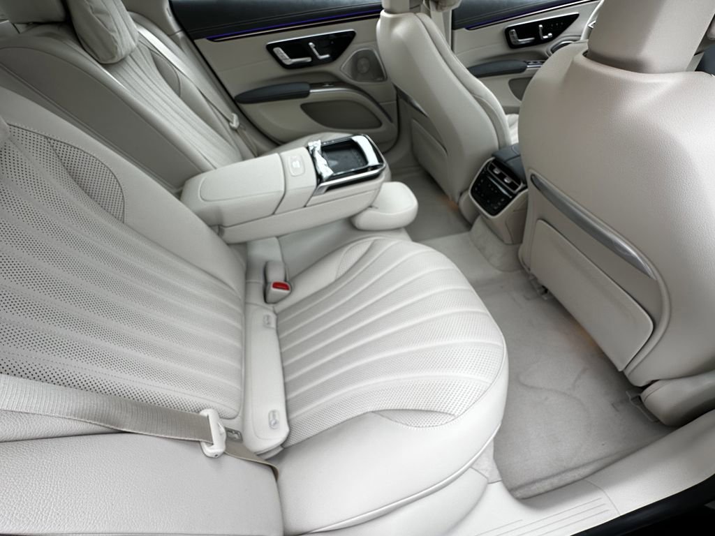 New 2026 Obsidian Black Metallic Mercedes-Benz EQS 450 image 18