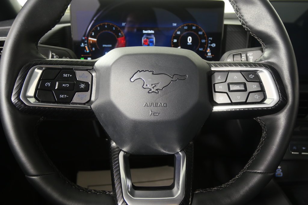 Used 2025 Vapor Blue Ford EcoBoost image 21